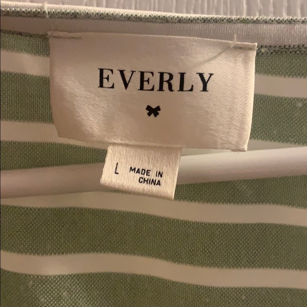 Shirt - Picture 4 of 4